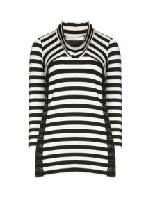 Maxima Striped jersey shirt with lace trims Black / Cream