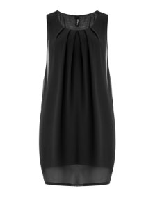 Yppig Chiffon dress with tucks Black