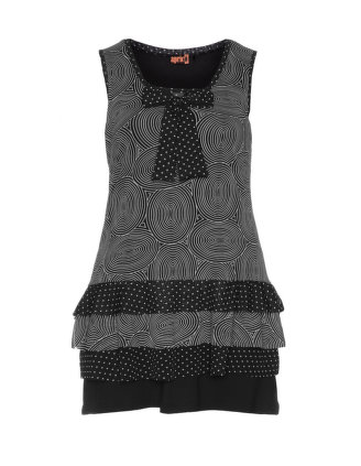 Top with pattern mix in Black / White designed by Aprico to find in Category Tops at navabi.de