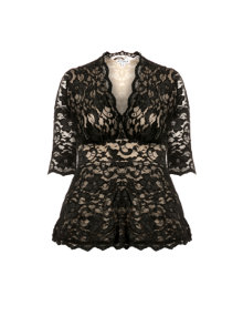 Kiyonna Feminine shirt with lace Black