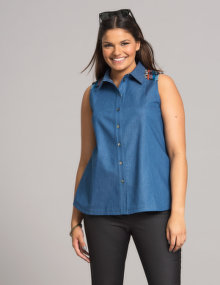 Manon Baptiste Cotton blouse in denim look Blue