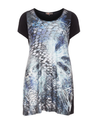 Printed jersey shirt in Black designed by Exelle to find in Category Shirts at navabi.de
